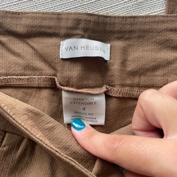 Women's PullOn Elastic Waist Van Heusen Dress Pants - Sz. 4 - Picture 4 of 4